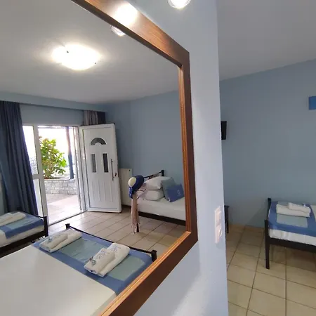 Aparthotel Celeste Deluxe 3*