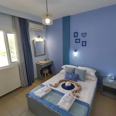 Celeste Deluxe Aparthotel